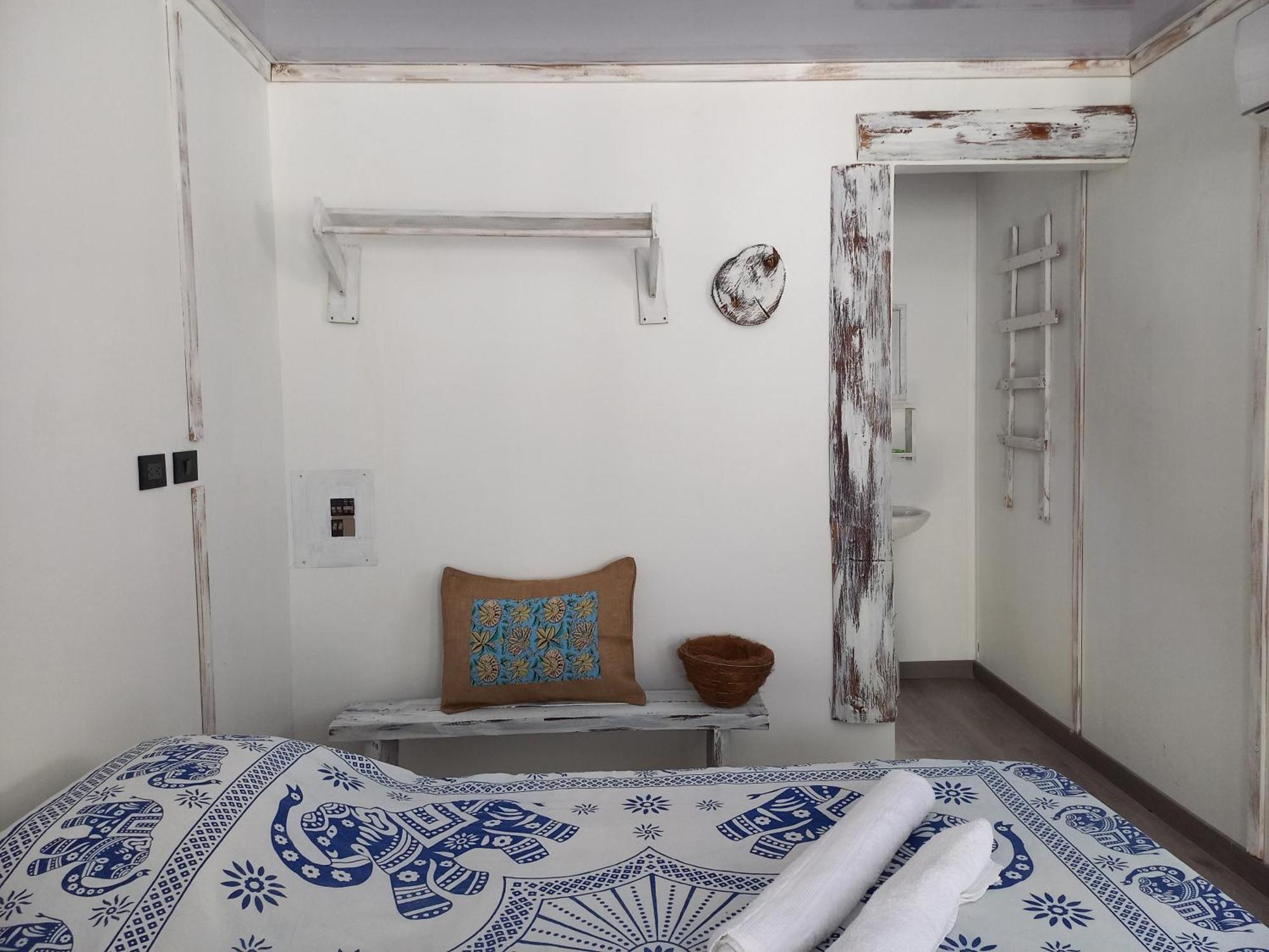 Olivia Del Caribe Suite Puerto Viejo de Talamanca ภายนอก รูปภาพ